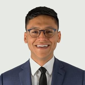 Meet your Posher, Cesar